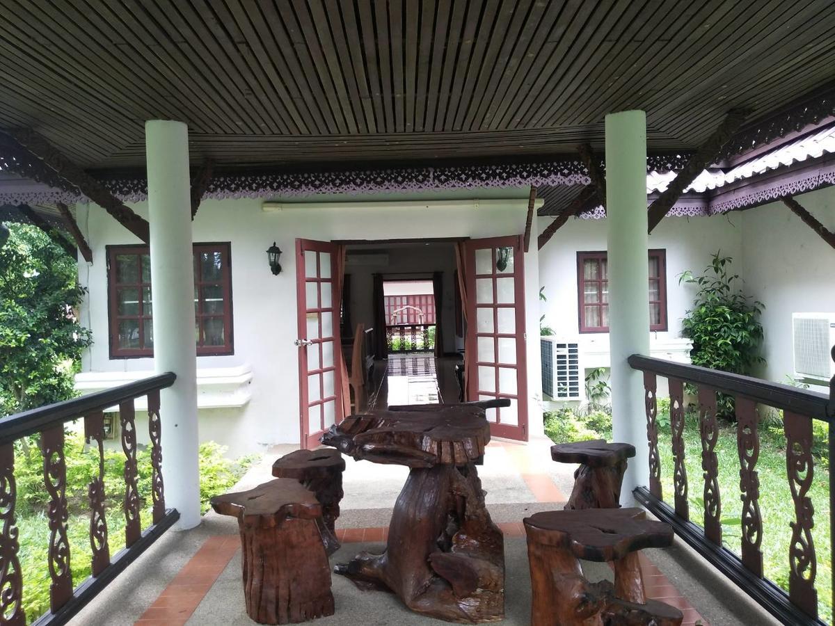 Inthanon Riverside Resort Chom Thong Buitenkant foto