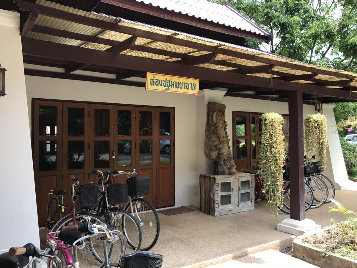 Inthanon Riverside Resort Chom Thong Buitenkant foto