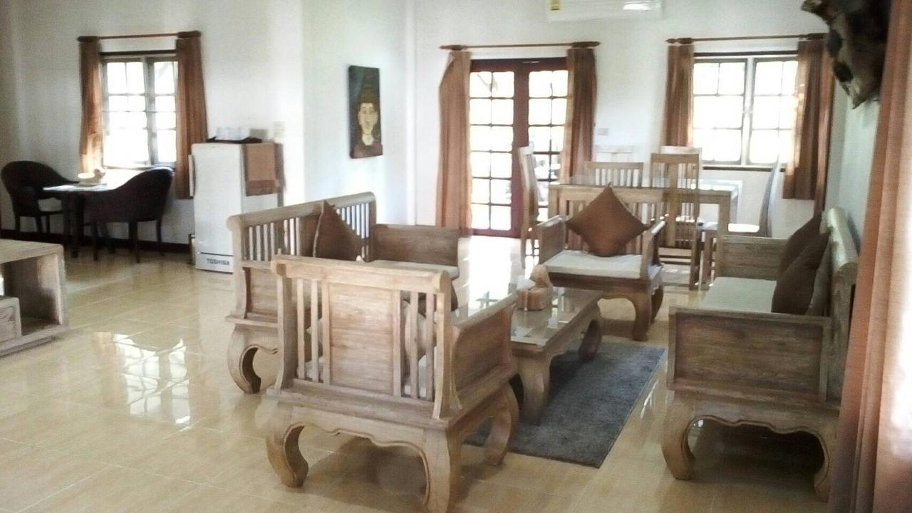 Inthanon Riverside Resort Chom Thong Buitenkant foto